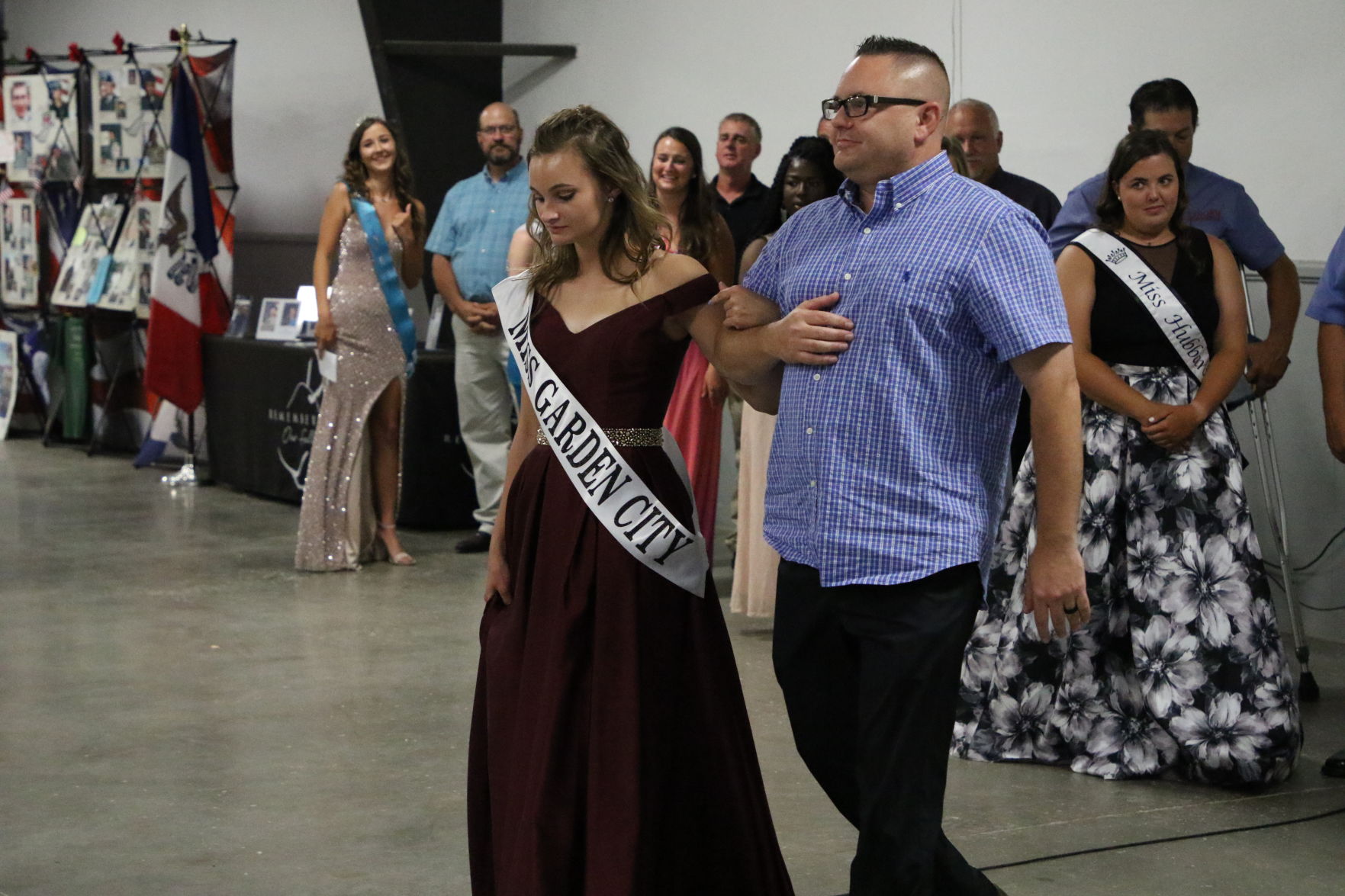 Queen Coronation (11).JPG